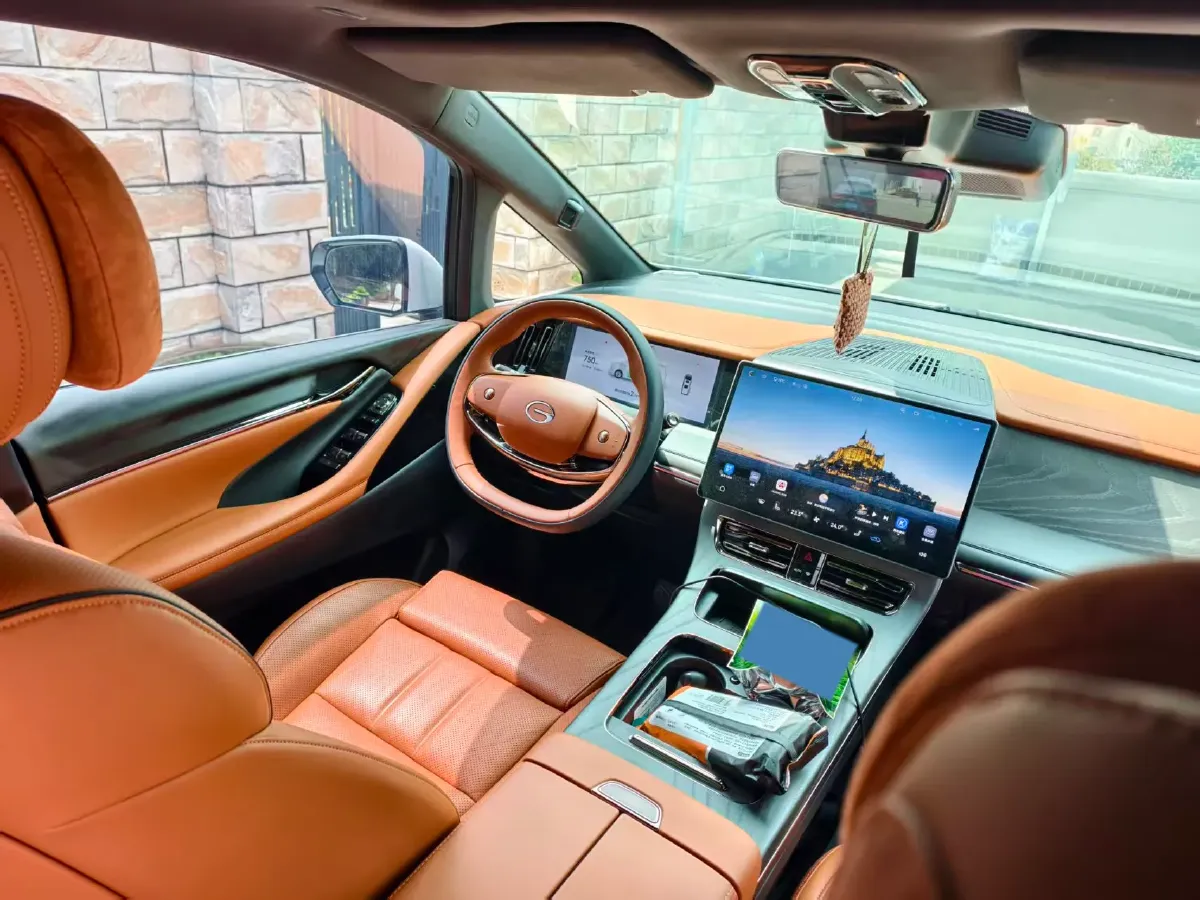 2025 GAC Trumpchi M8 2.0T 190HP L4 2DHT PHEV,autocango,china used car exporter,china ev exporter,chinese used car exporter,chinese used ev exporter