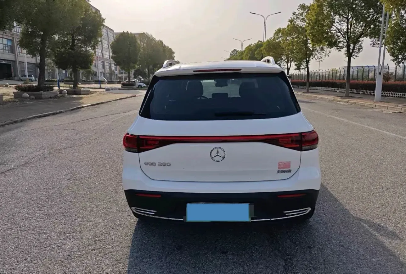 2024 Mercedes-Benz EQB Class BEV 73.5KWH,autocango,china used car exporter,china ev exporter,chinese used car exporter,chinese used ev exporter