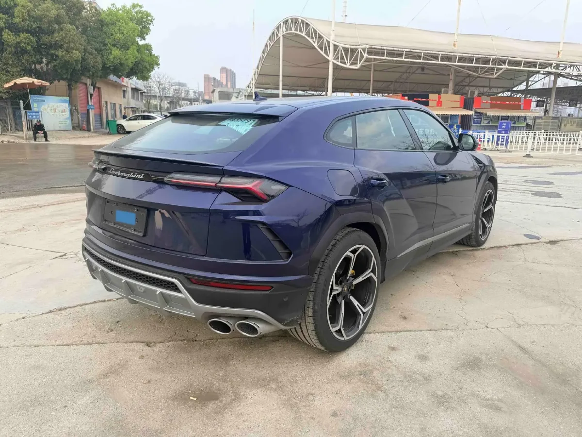 2021 Lamborghini Urus 4.0T 641HP V8 8AT,autocango,china used car exporter,china ev exporter,chinese used car exporter,chinese used ev exporter