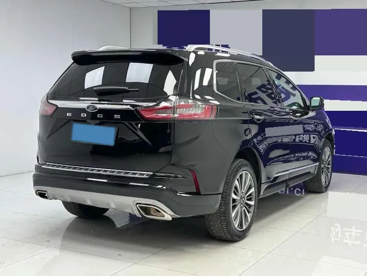 2021 Ford Edge 2.0T 245HP L4 8AT,autocango,china used car exporter,china ev exporter,chinese used car exporter,chinese used ev exporter