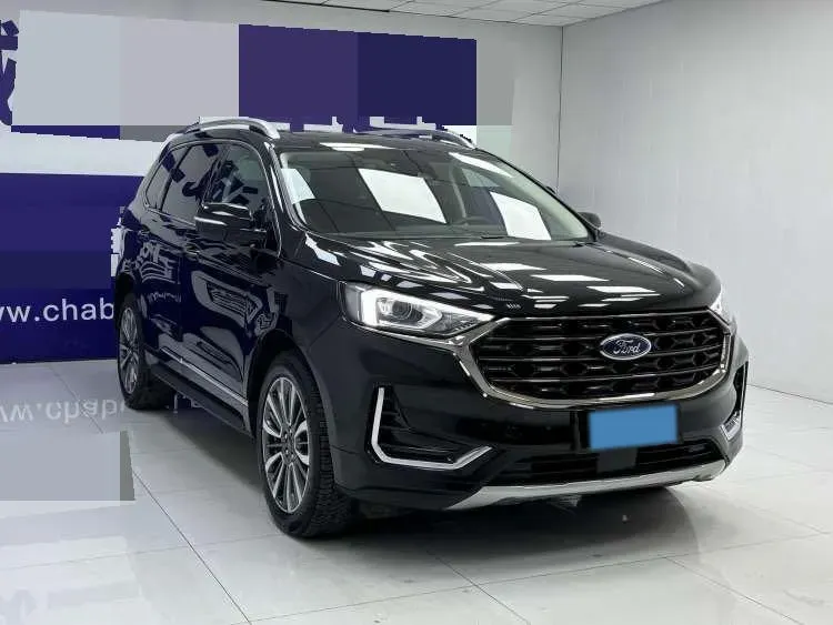 2021 Ford Edge 2.0T 245HP L4 8AT,autocango,china used car exporter,china ev exporter,chinese used car exporter,chinese used ev exporter