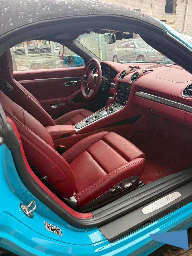 2020 Porsche 718 2.0T 250HP H4 7DCT,autocango,china used car exporter,china ev exporter,chinese used car exporter,chinese used ev exporter