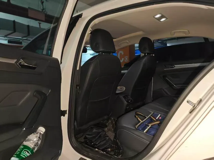 2019 Volkswagen Passat 1.4T 150HP L4 7DCT,autocango,china used car exporter,china ev exporter,chinese used car exporter,chinese used ev exporter