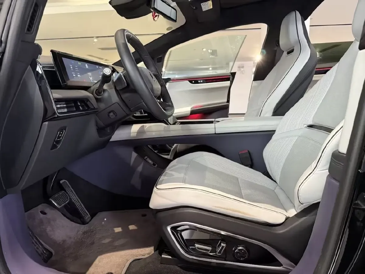 2023 HiPhi Y BEV 115KWH,autocango,china used car exporter,china ev exporter,chinese used car exporter,chinese used ev exporter