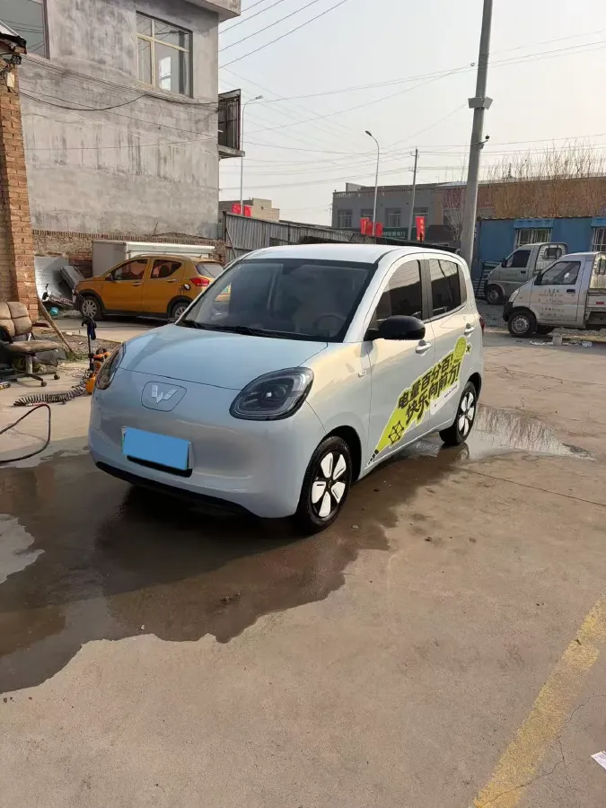 2025 WuLing HongGuang MINI EV BEV 16.2KWH,autocango,china used car exporter,china ev exporter,chinese used car exporter,chinese used ev exporter