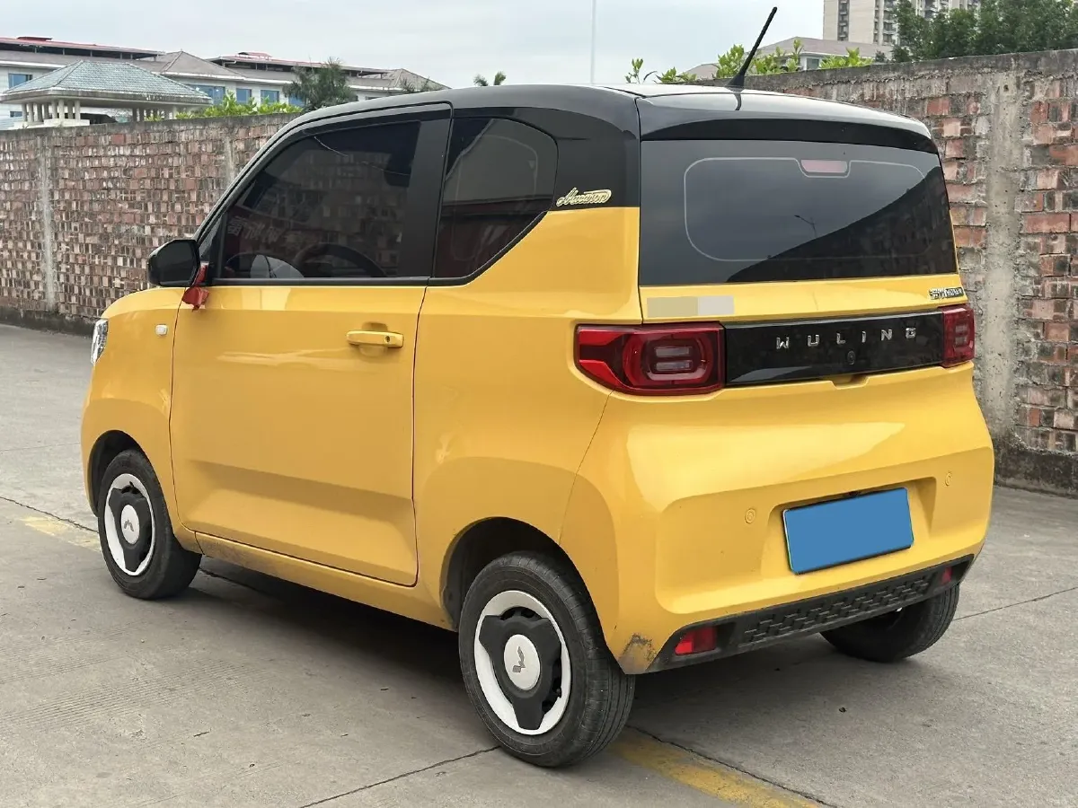 2020 WuLing HongGuang MINI EV BEV 9KWH,autocango,china used car exporter,china ev exporter,chinese used car exporter,chinese used ev exporter
