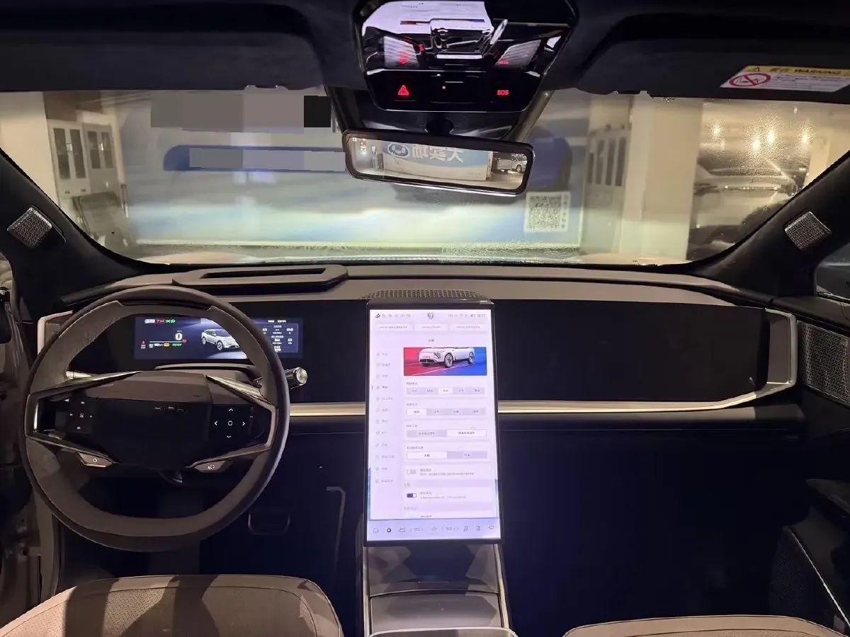 2023 HiPhi Y BEV 115KWH,autocango,china used car exporter,china ev exporter,chinese used car exporter,chinese used ev exporter