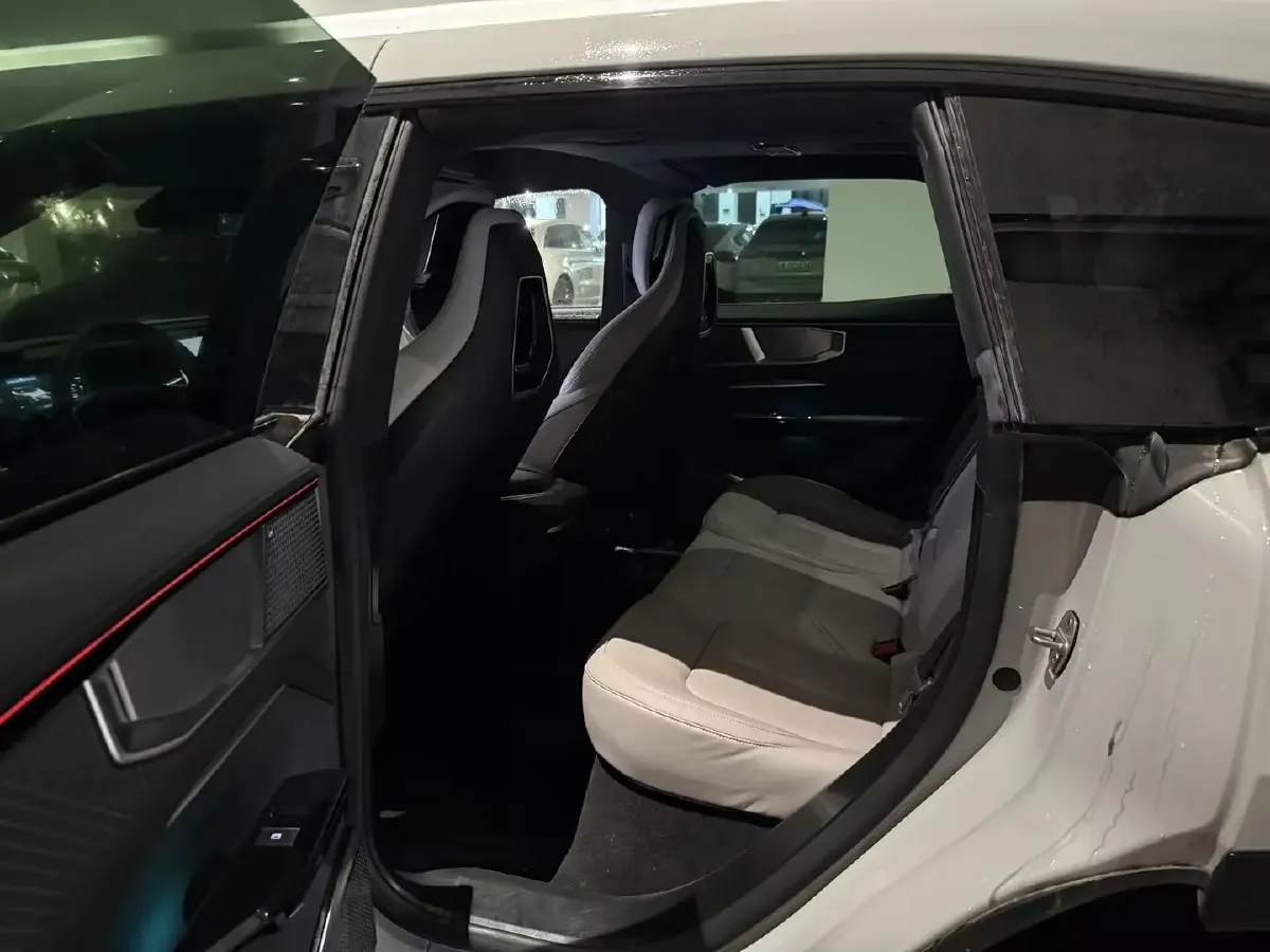 2023 HiPhi Y BEV 115KWH,autocango,china used car exporter,china ev exporter,chinese used car exporter,chinese used ev exporter