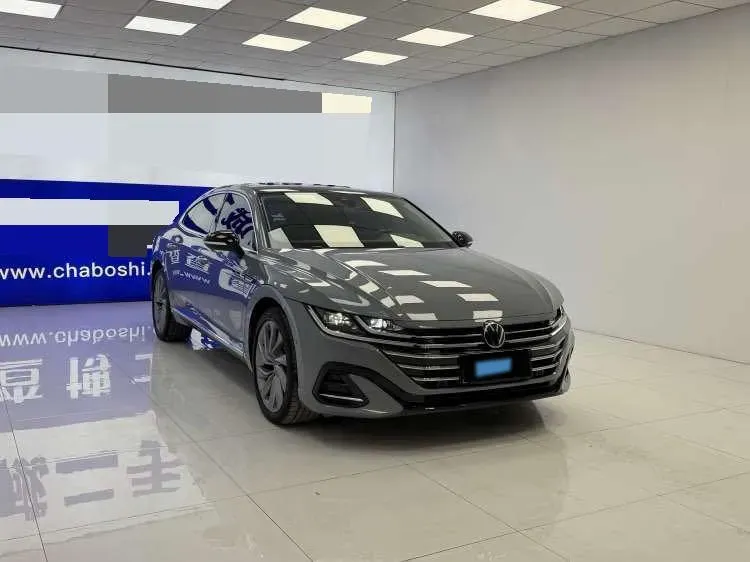 2021 Volkswagen CC 2.0T 220HP L4 7DCT,autocango,china used car exporter,china ev exporter,chinese used car exporter,chinese used ev exporter