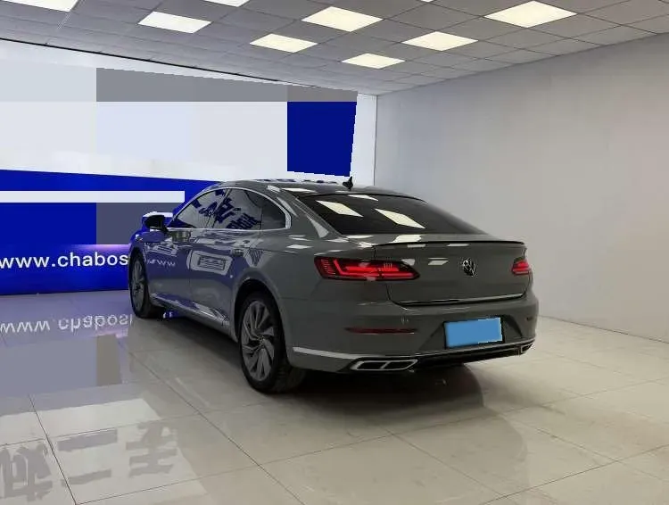 2021 Volkswagen CC 2.0T 220HP L4 7DCT,autocango,china used car exporter,china ev exporter,chinese used car exporter,chinese used ev exporter
