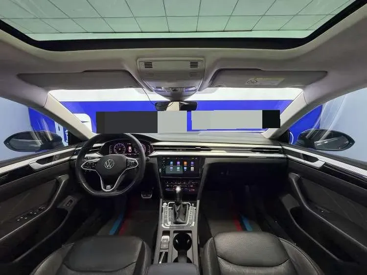 2021 Volkswagen CC 2.0T 220HP L4 7DCT,autocango,china used car exporter,china ev exporter,chinese used car exporter,chinese used ev exporter