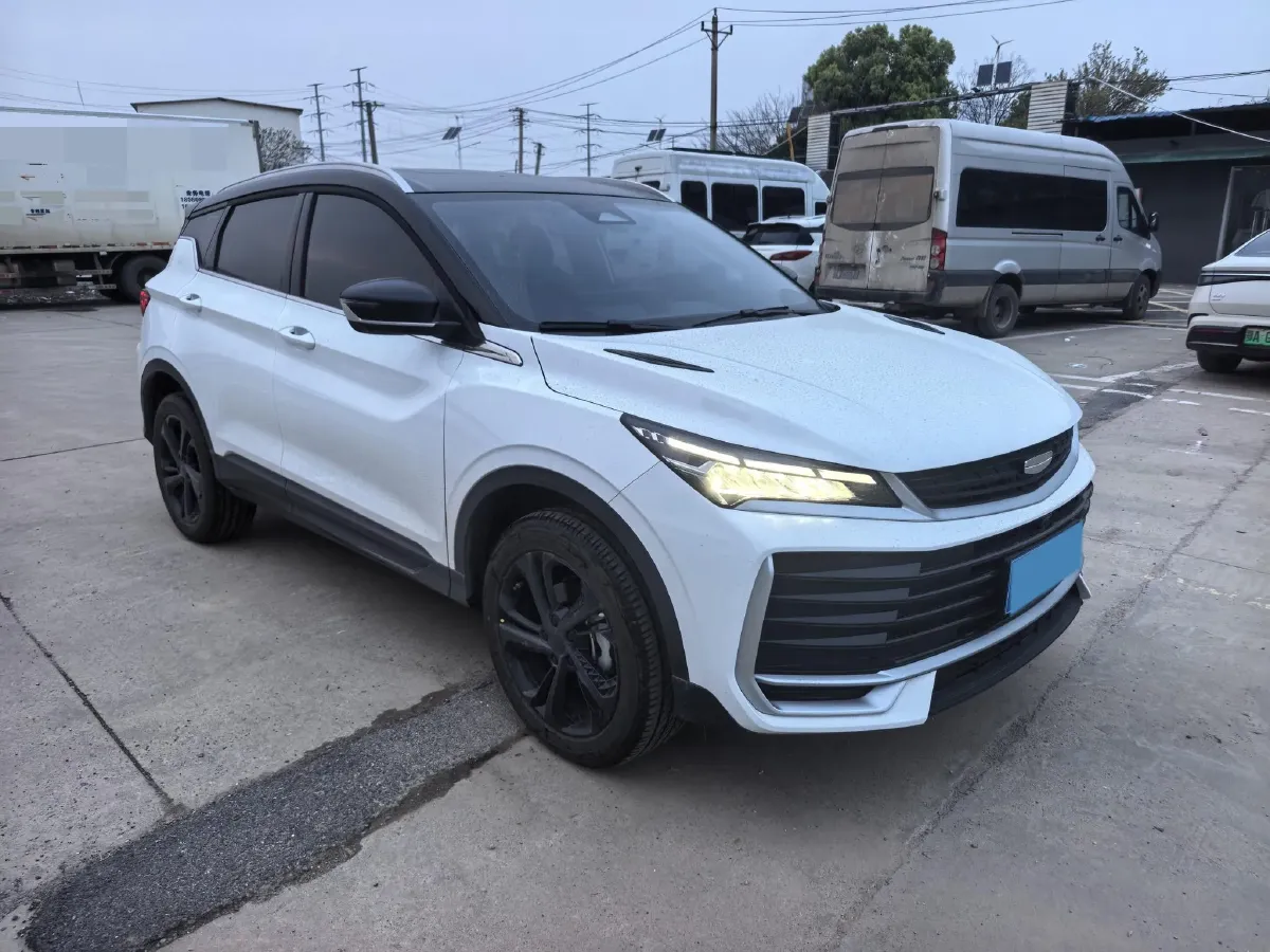 2025 Geely Coolray 1.5T 181HP L4 7DCT,autocango,china used car exporter,china ev exporter,chinese used car exporter,chinese used ev exporter