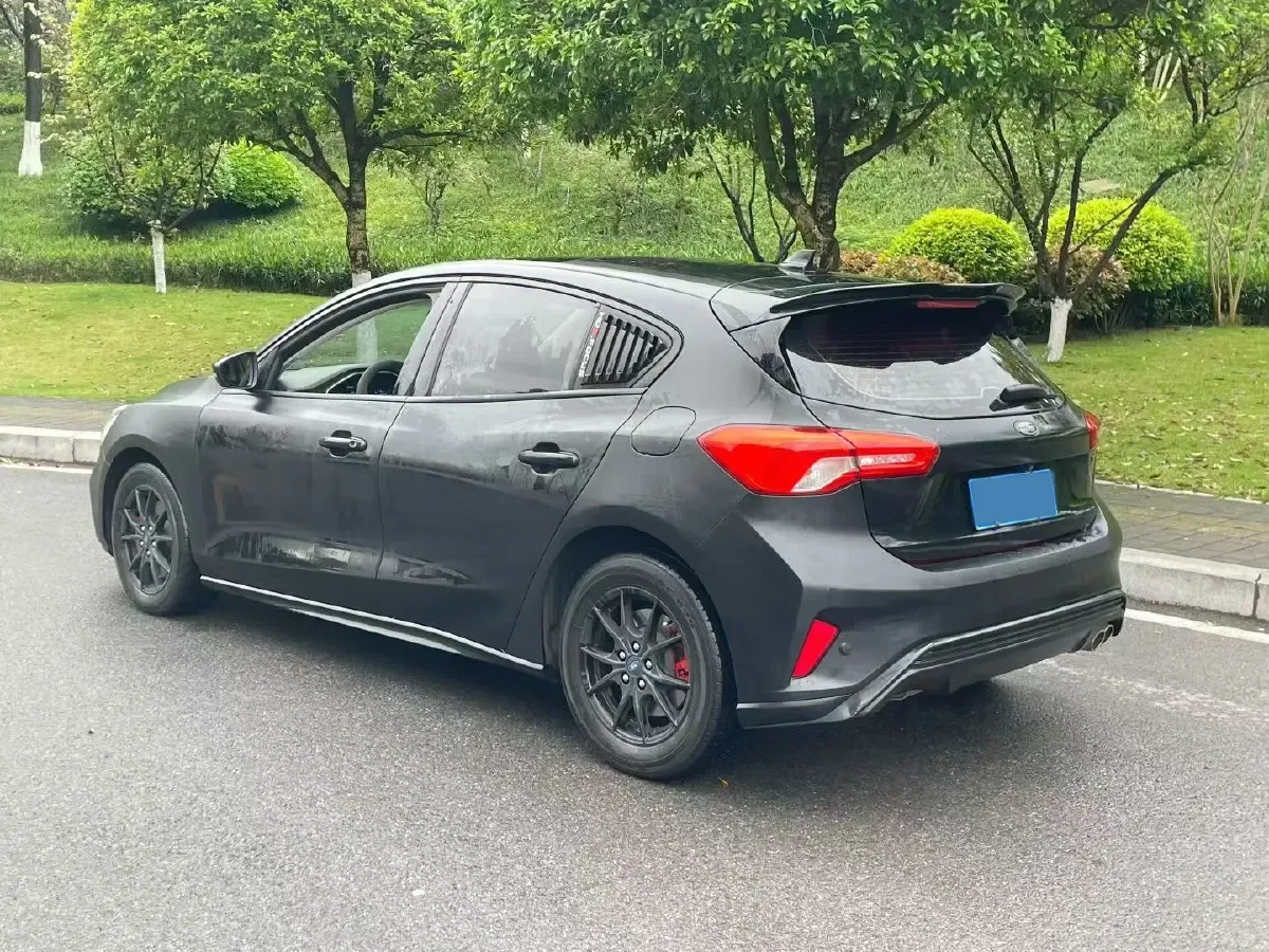2020 Ford Focus 1.5T 174HP L3 8AT,autocango,china used car exporter,china ev exporter,chinese used car exporter,chinese used ev exporter
