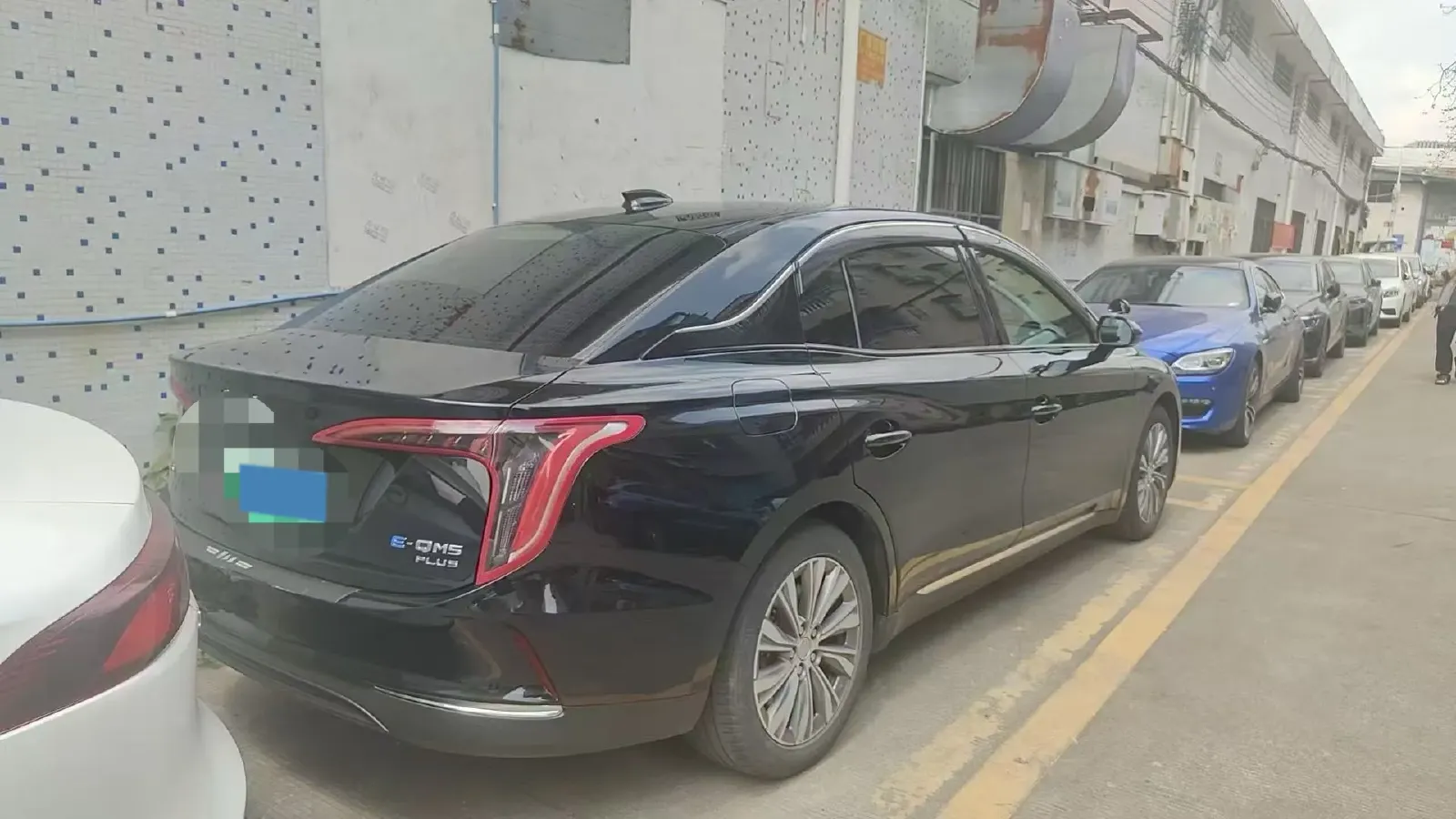 2024 HongQi E-QM5 BEV 72KWH,autocango,china used car exporter,china ev exporter,chinese used car exporter,chinese used ev exporter