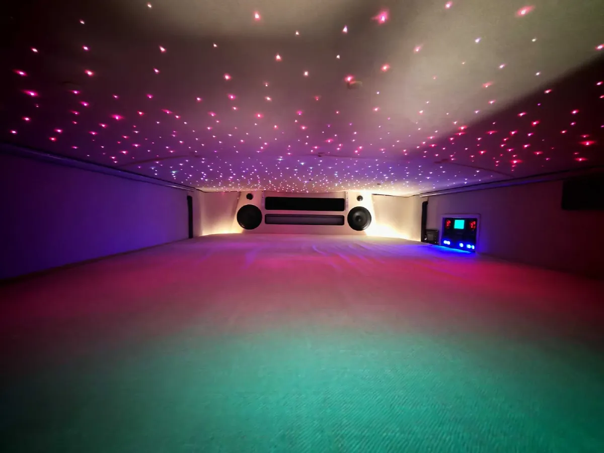 2024 Ford Transit 2.0T 220HP L4 9AT,autocango,china used car exporter,china ev exporter,chinese used car exporter,chinese used ev exporter