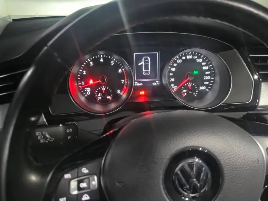 2018 Volkswagen Magotan 1.8T 180HP L4 7DCT,autocango,china used car exporter,china ev exporter,chinese used car exporter,chinese used ev exporter