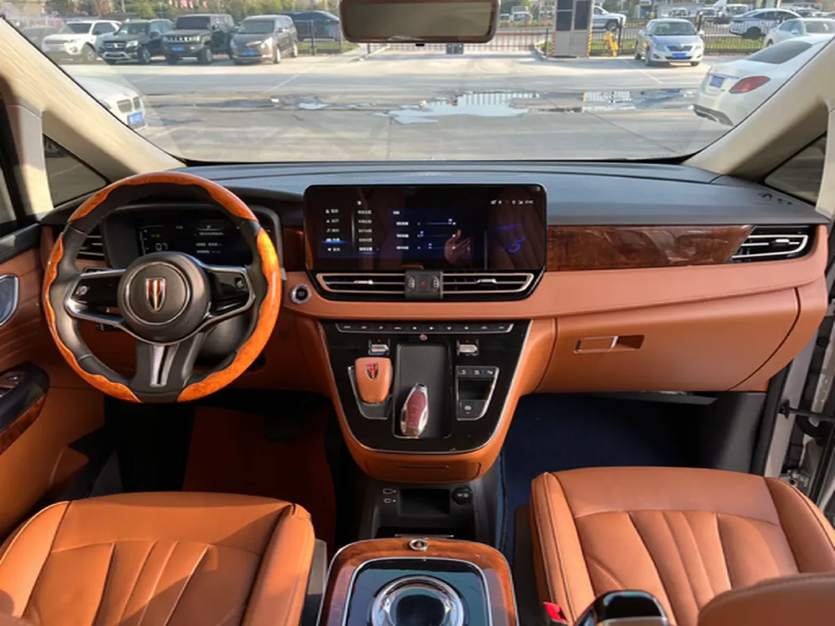 2023 HongQi HQ9 2.0T 252HP L4 8AT,autocango,china used car exporter,china ev exporter,chinese used car exporter,chinese used ev exporter