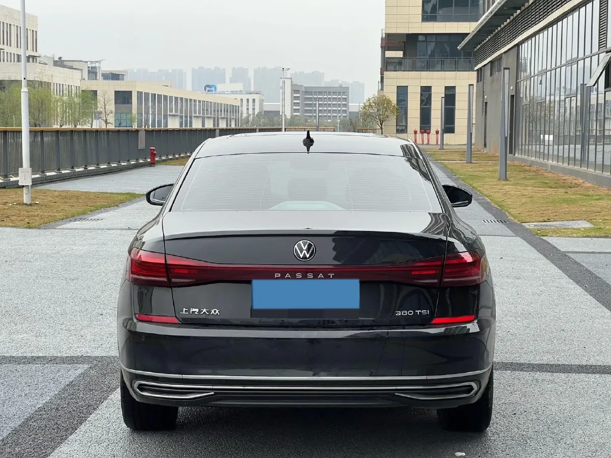2026 Volkswagen Passat 2.0T 220HP L4 7DCT,autocango,china used car exporter,china ev exporter,chinese used car exporter,chinese used ev exporter