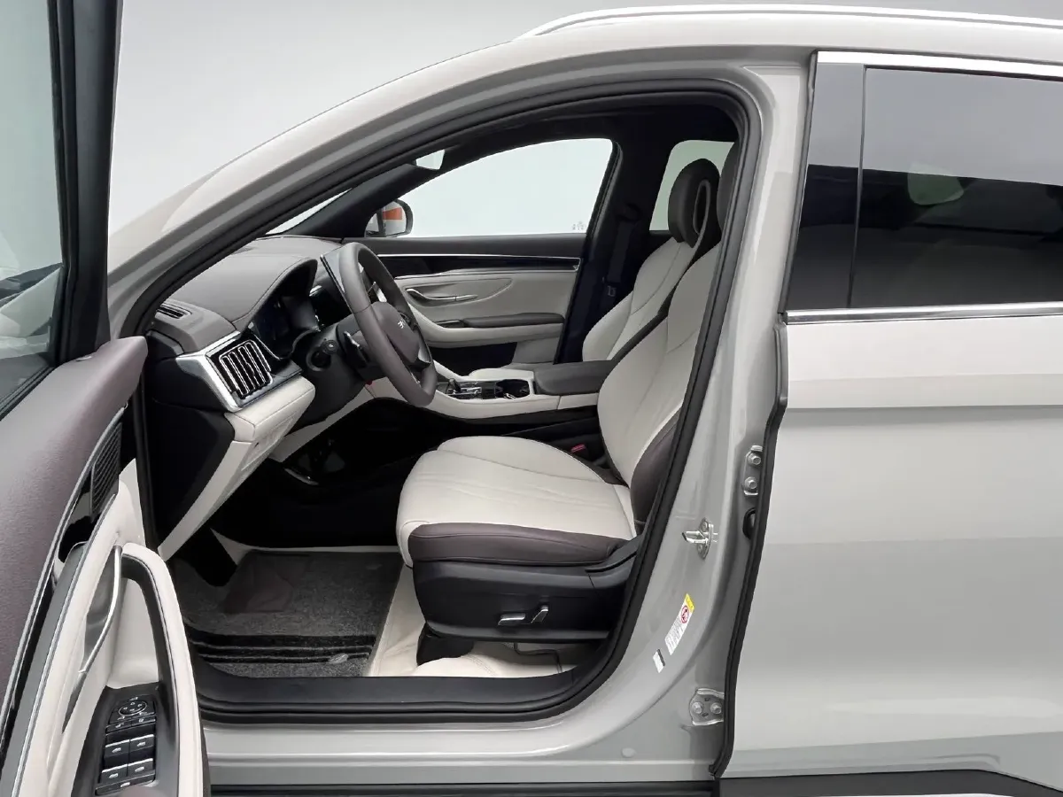 2025 BYD Song Plus 1.5L 101HP L4 E-CVT PHEV 18.3KWH,autocango,china used car exporter,china ev exporter,chinese used car exporter,chinese used ev exporter