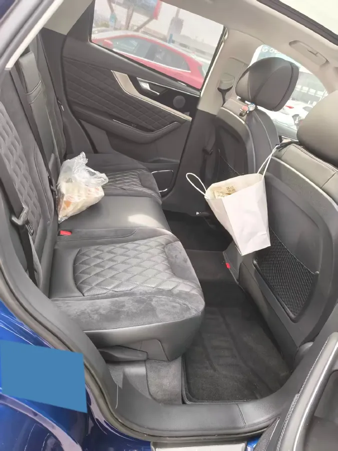 2019 HongQi HS5 2.0T 224HP L4 6AT,autocango,china used car exporter,china ev exporter,chinese used car exporter,chinese used ev exporter