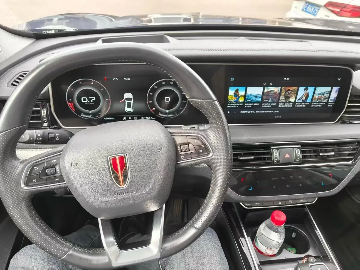 2019 HongQi HS5 2.0T 224HP L4 6AT,autocango,china used car exporter,china ev exporter,chinese used car exporter,chinese used ev exporter