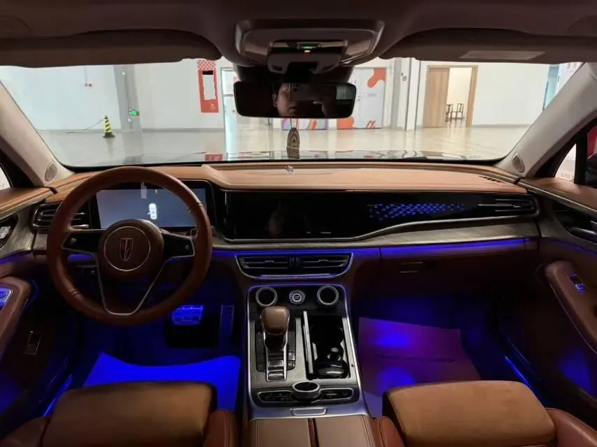 2022 HongQi H9 2.0T 252HP L4 7DCT,autocango,china used car exporter,china ev exporter,chinese used car exporter,chinese used ev exporter