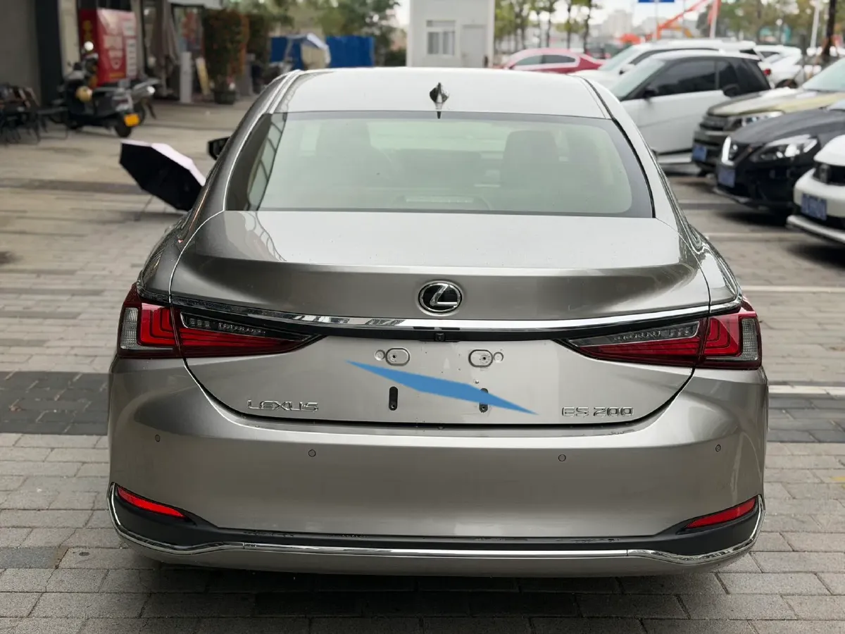 2020 Lexus ES 2.0L 173HP L4 CVT,autocango,china used car exporter,china ev exporter,chinese used car exporter,chinese used ev exporter