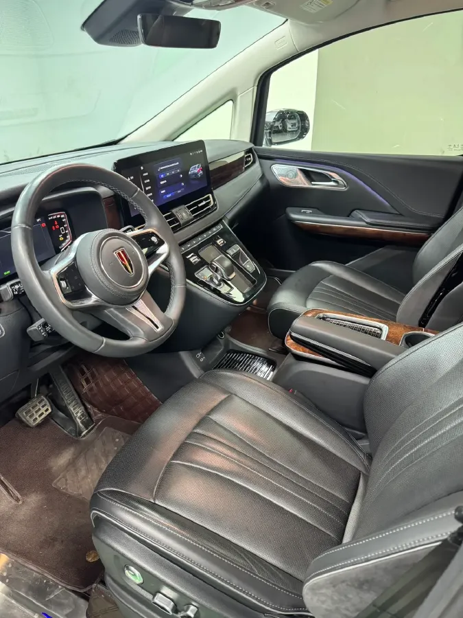 2023 HongQi HQ9 2.0T 252HP L4 8AT,autocango,china used car exporter,china ev exporter,chinese used car exporter,chinese used ev exporter