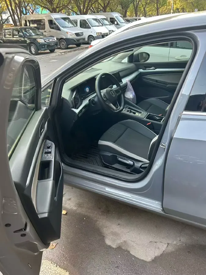 2021 Volkswagen Golf 1.4T 150HP L4 7DCT,autocango,china used car exporter,china ev exporter,chinese used car exporter,chinese used ev exporter