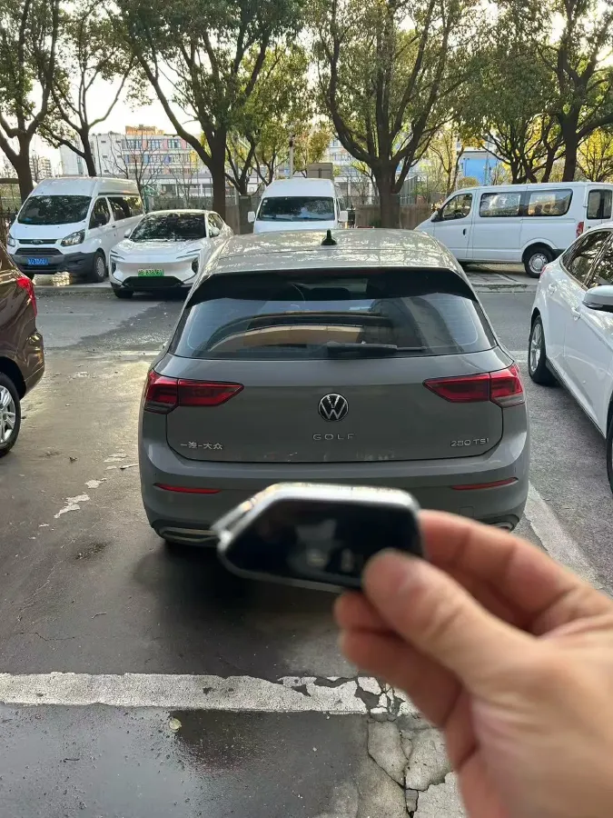 2021 Volkswagen Golf 1.4T 150HP L4 7DCT,autocango,china used car exporter,china ev exporter,chinese used car exporter,chinese used ev exporter