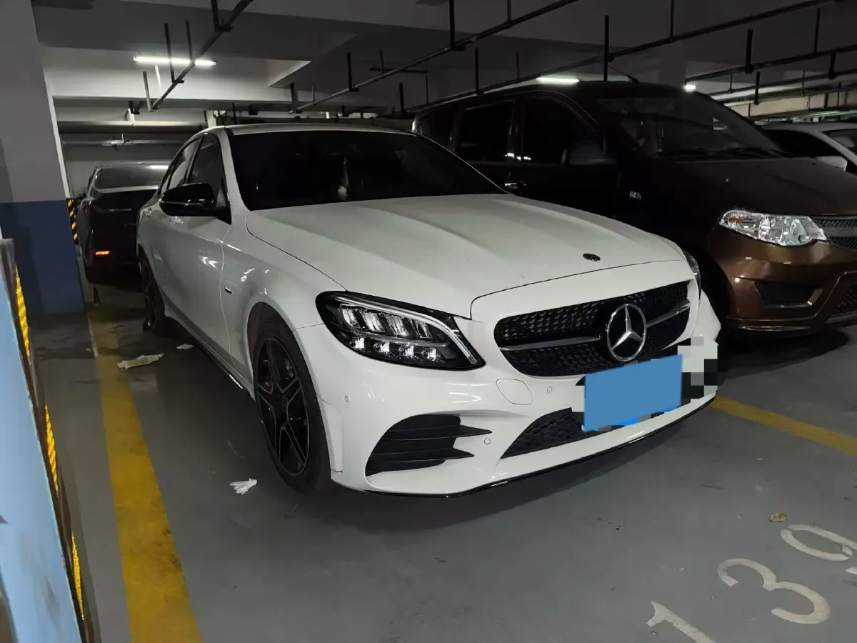 2021 Mercedes-Benz C Class 1.5T 184HP L4 9AT,autocango,china used car exporter,china ev exporter,chinese used car exporter,chinese used ev exporter