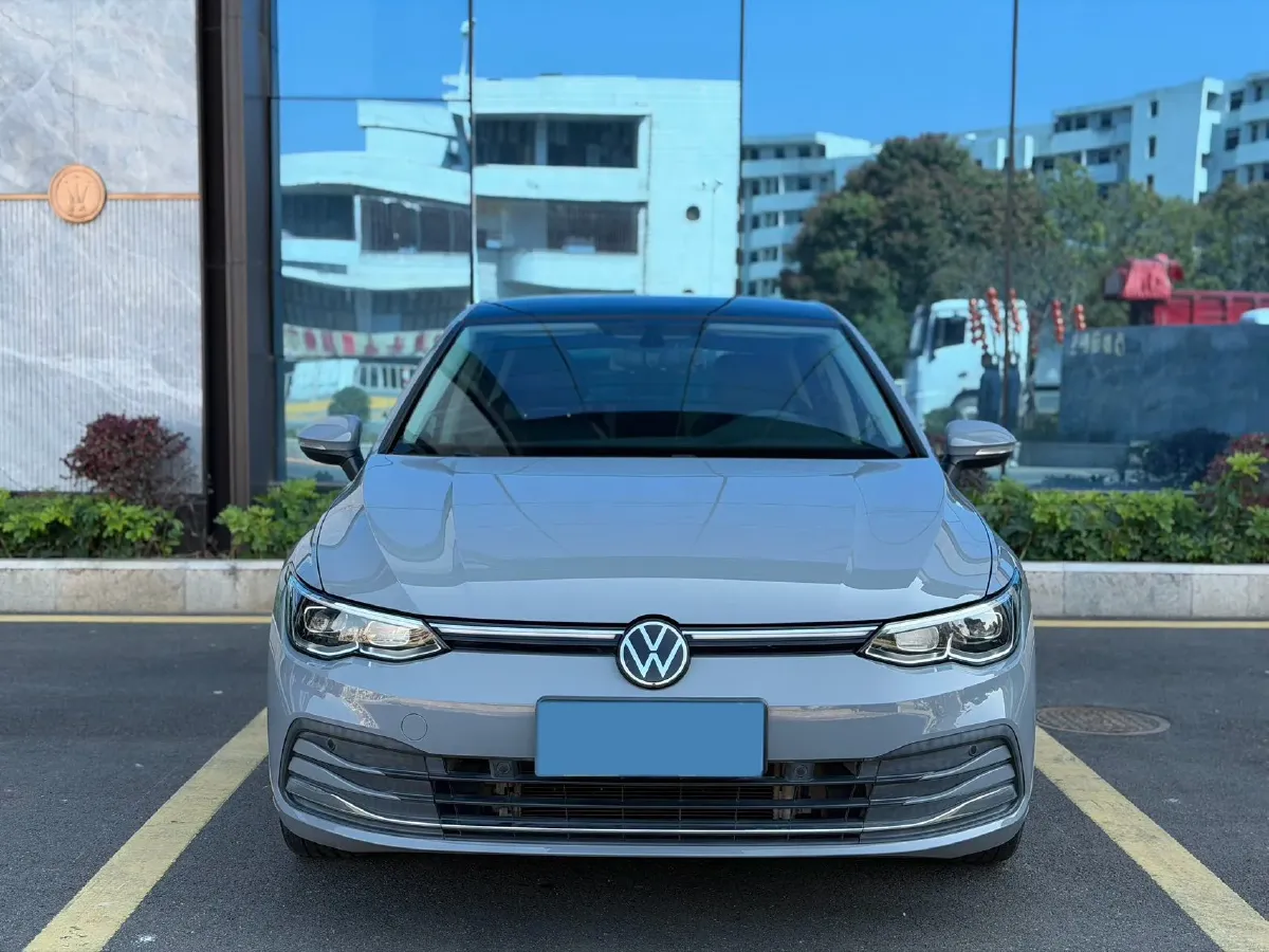 2021 Volkswagen Golf 1.4T 150HP L4 7DCT,autocango,china used car exporter,china ev exporter,chinese used car exporter,chinese used ev exporter