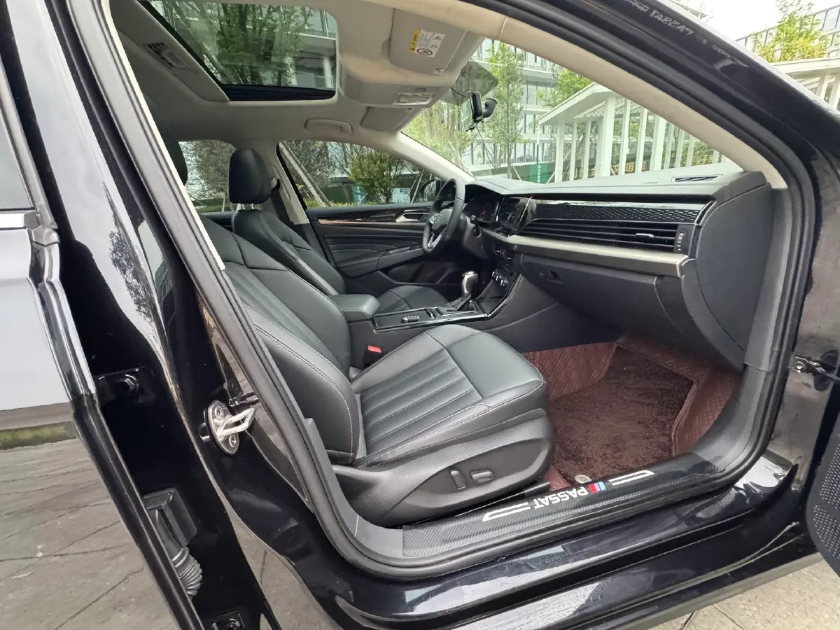 2021 Volkswagen Passat 1.4T 150HP L4 7DCT,autocango,china used car exporter,china ev exporter,chinese used car exporter,chinese used ev exporter