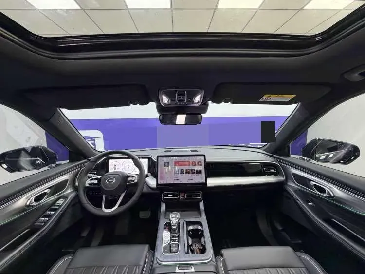 2025 GAC Trumpchi GS8 2.0T 252HP L4 8AT,autocango,china used car exporter,china ev exporter,chinese used car exporter,chinese used ev exporter