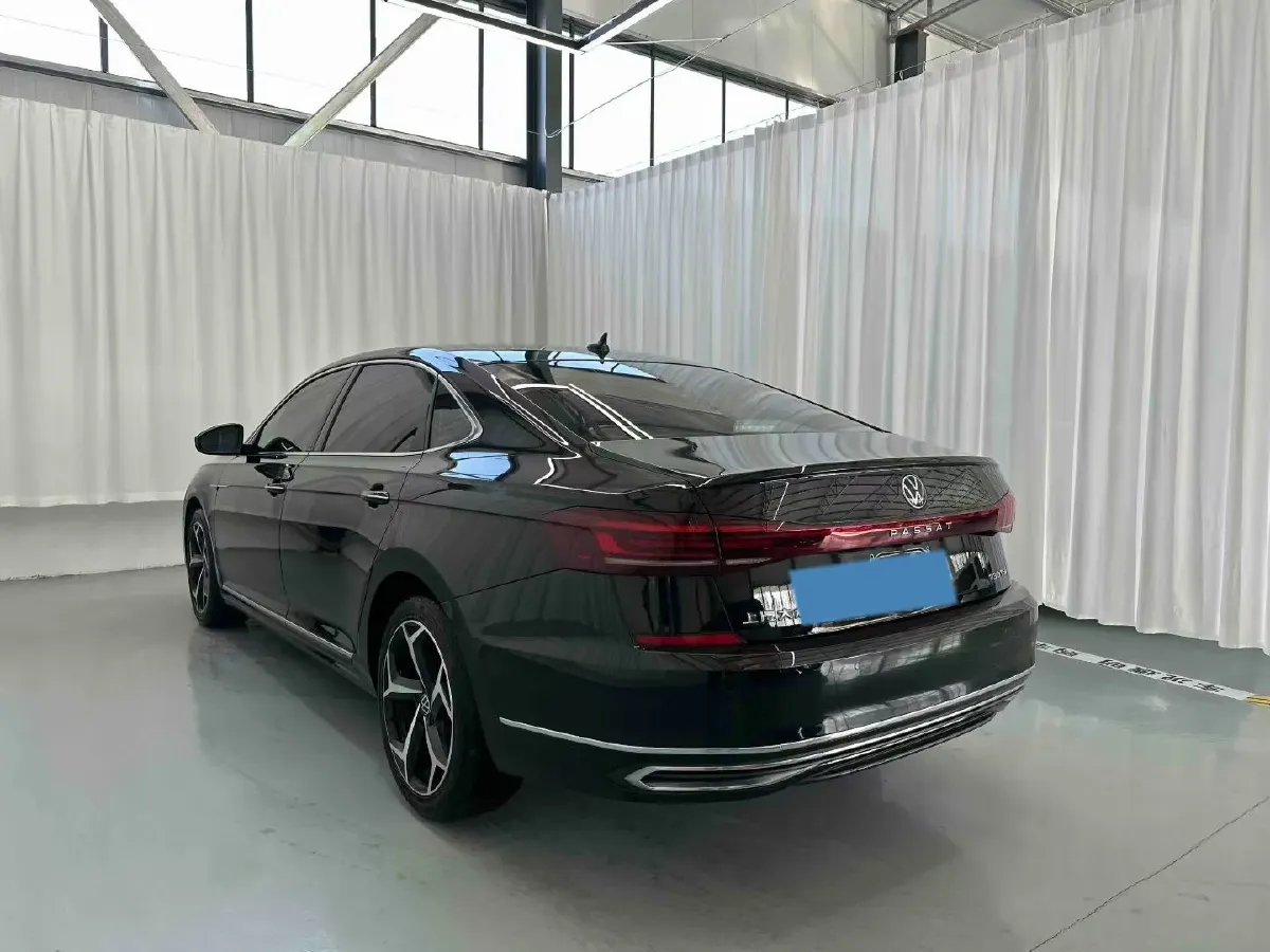 2023 Volkswagen Passat 2.0T 186HP L4 7DCT,autocango,china used car exporter,china ev exporter,chinese used car exporter,chinese used ev exporter