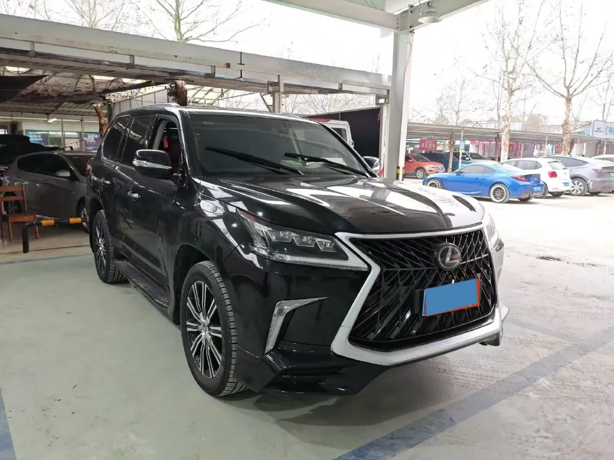 2017 Lexus LX 5.7L 367HP V8 8AT,autocango,china used car exporter,china ev exporter,chinese used car exporter,chinese used ev exporter