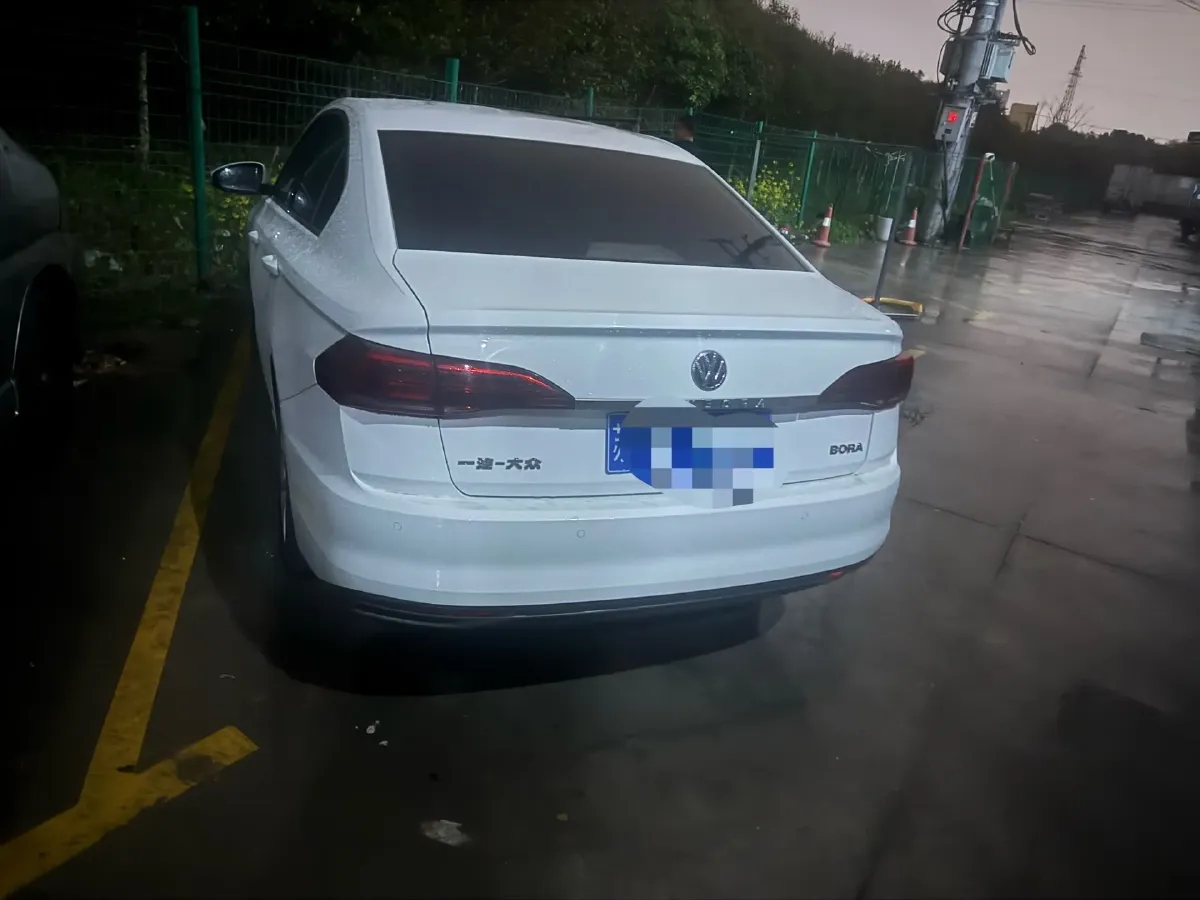 2019 Bestune T77 1.2T 143HP L4 7DCT,autocango,china used car exporter,china ev exporter,chinese used car exporter,chinese used ev exporter