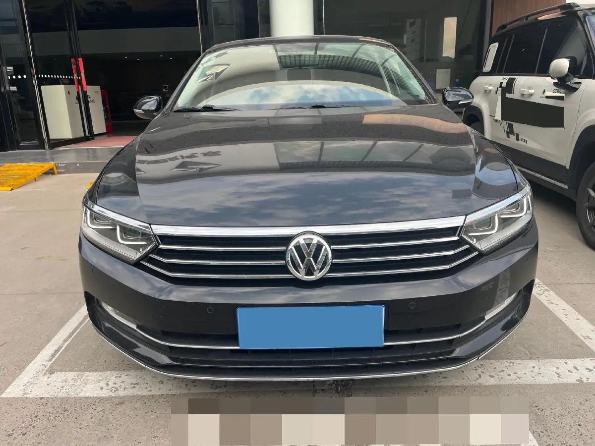 2019 Chevrolet Malibu XL 2.0T 241HP L4 9AT,autocango,china used car exporter,china ev exporter,chinese used car exporter,chinese used ev exporter