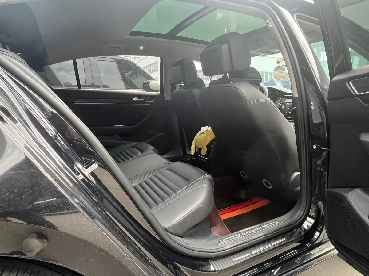 2019 Chevrolet Malibu XL 2.0T 241HP L4 9AT,autocango,china used car exporter,china ev exporter,chinese used car exporter,chinese used ev exporter