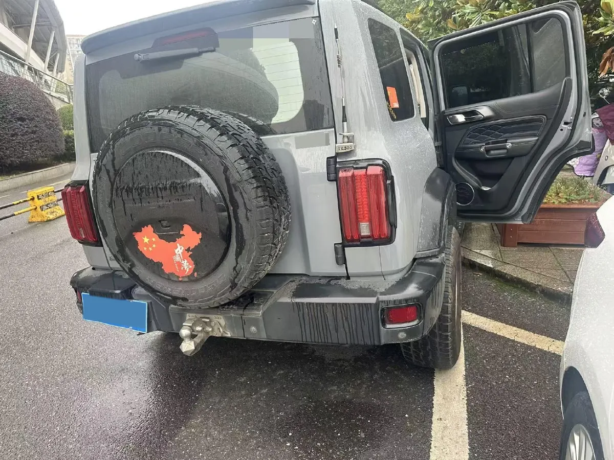 2021 Tank 300 2.0T 227HP L4 8AT,autocango,china used car exporter,china ev exporter,chinese used car exporter,chinese used ev exporter