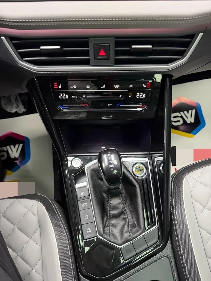 2023 Volkswagen Tayron 1.4T 150HP L4 7DCT,autocango,china used car exporter,china ev exporter,chinese used car exporter,chinese used ev exporter