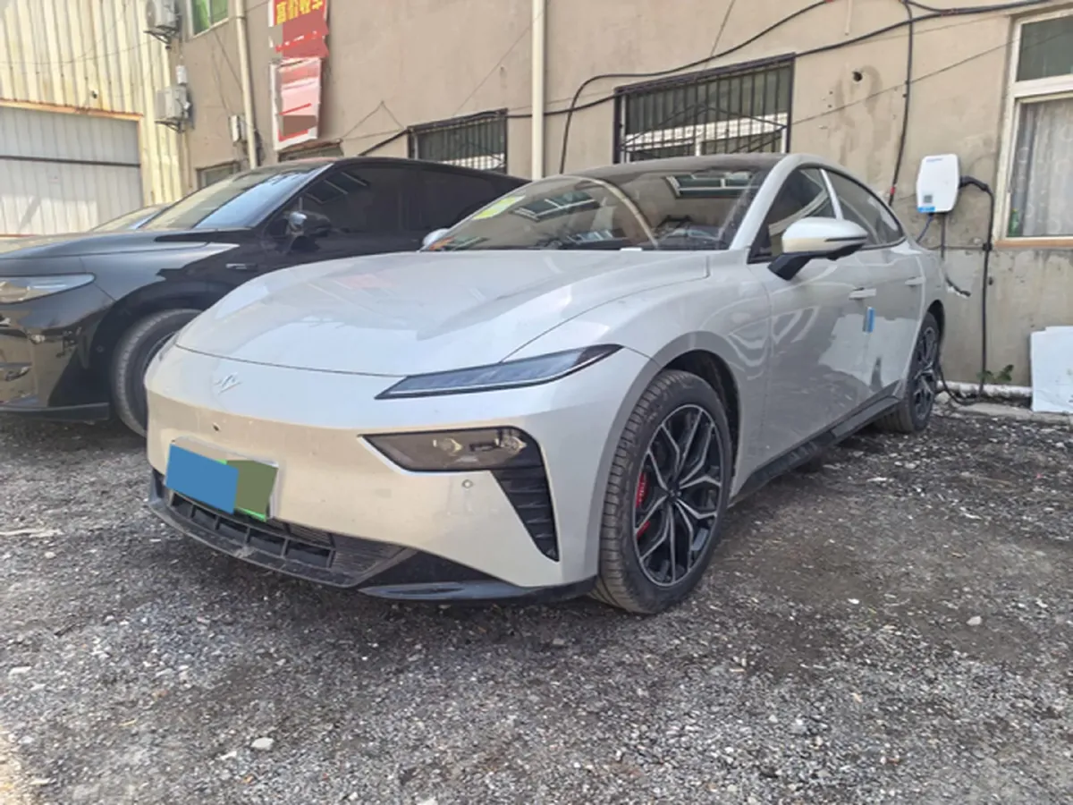 2025 DongFeng eπ eπ007 REEV 105HP REEV,autocango,china used car exporter,china ev exporter,chinese used car exporter,chinese used ev exporter