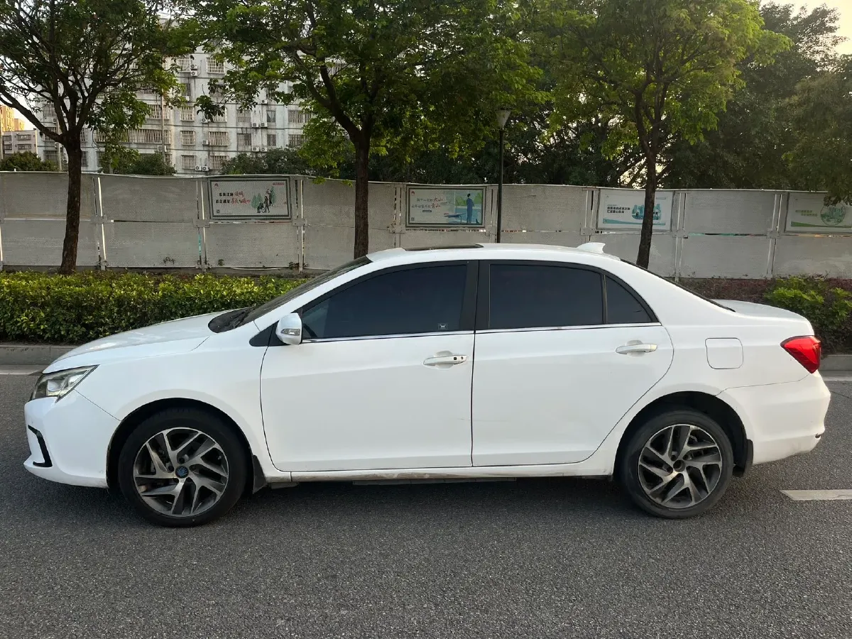 2017 BYD Qin 1.5T 154HP L4 6DCT PHEV,autocango,china used car exporter,china ev exporter,chinese used car exporter,chinese used ev exporter