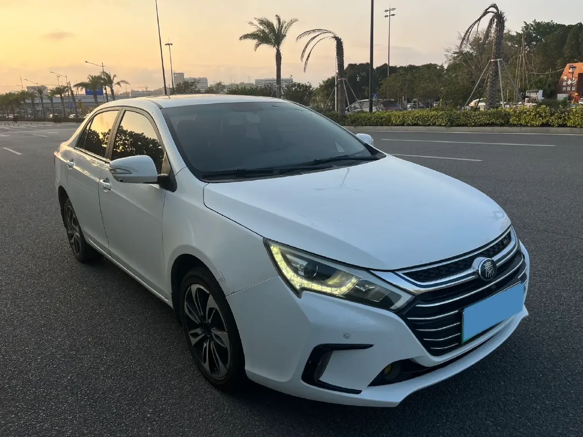 2017 BYD Qin 1.5T 154HP L4 6DCT PHEV,autocango,china used car exporter,china ev exporter,chinese used car exporter,chinese used ev exporter