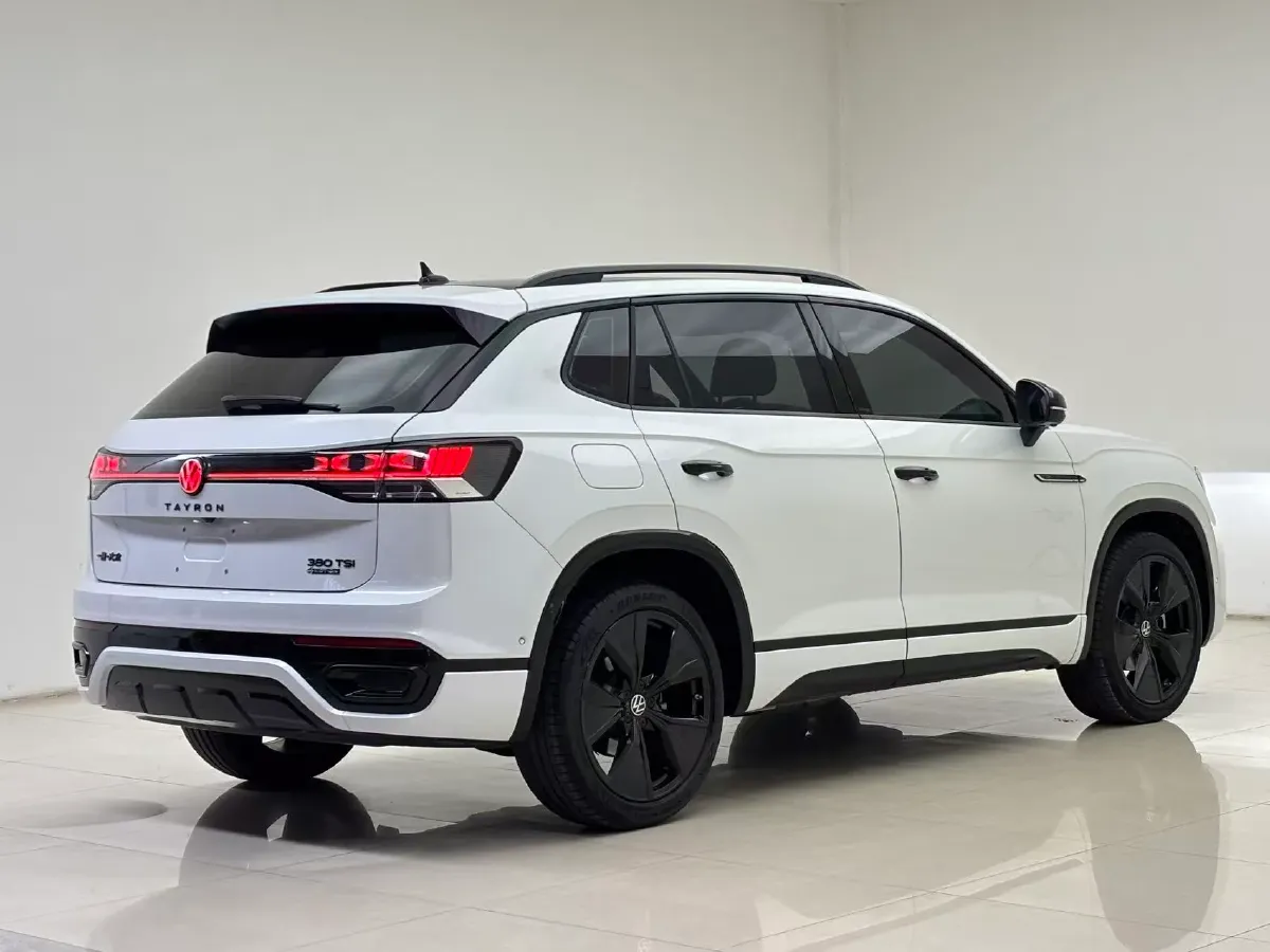 2023 Volkswagen Tayron 2.0T 220HP L4 7DCT,autocango,china used car exporter,china ev exporter,chinese used car exporter,chinese used ev exporter