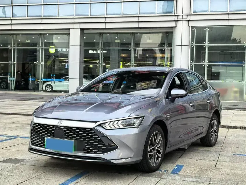 2021 Dongfeng RuiQi 6 2.3T 163HP L4 8AT,autocango,china used car exporter,china ev exporter,chinese used car exporter,chinese used ev exporter
