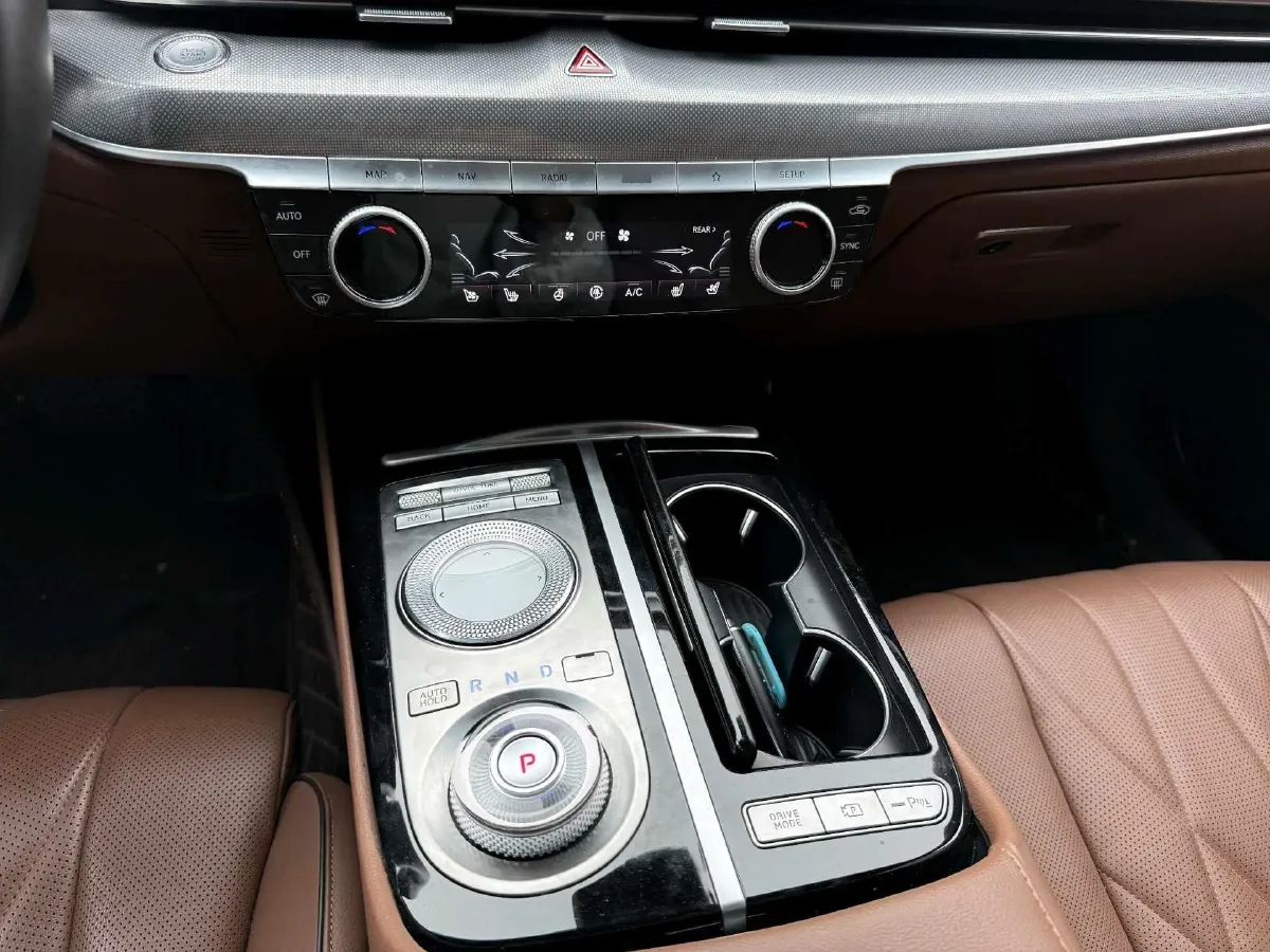 2023 Genesis G80 2.5T 304HP L4 8AT,autocango,china used car exporter,china ev exporter,chinese used car exporter,chinese used ev exporter