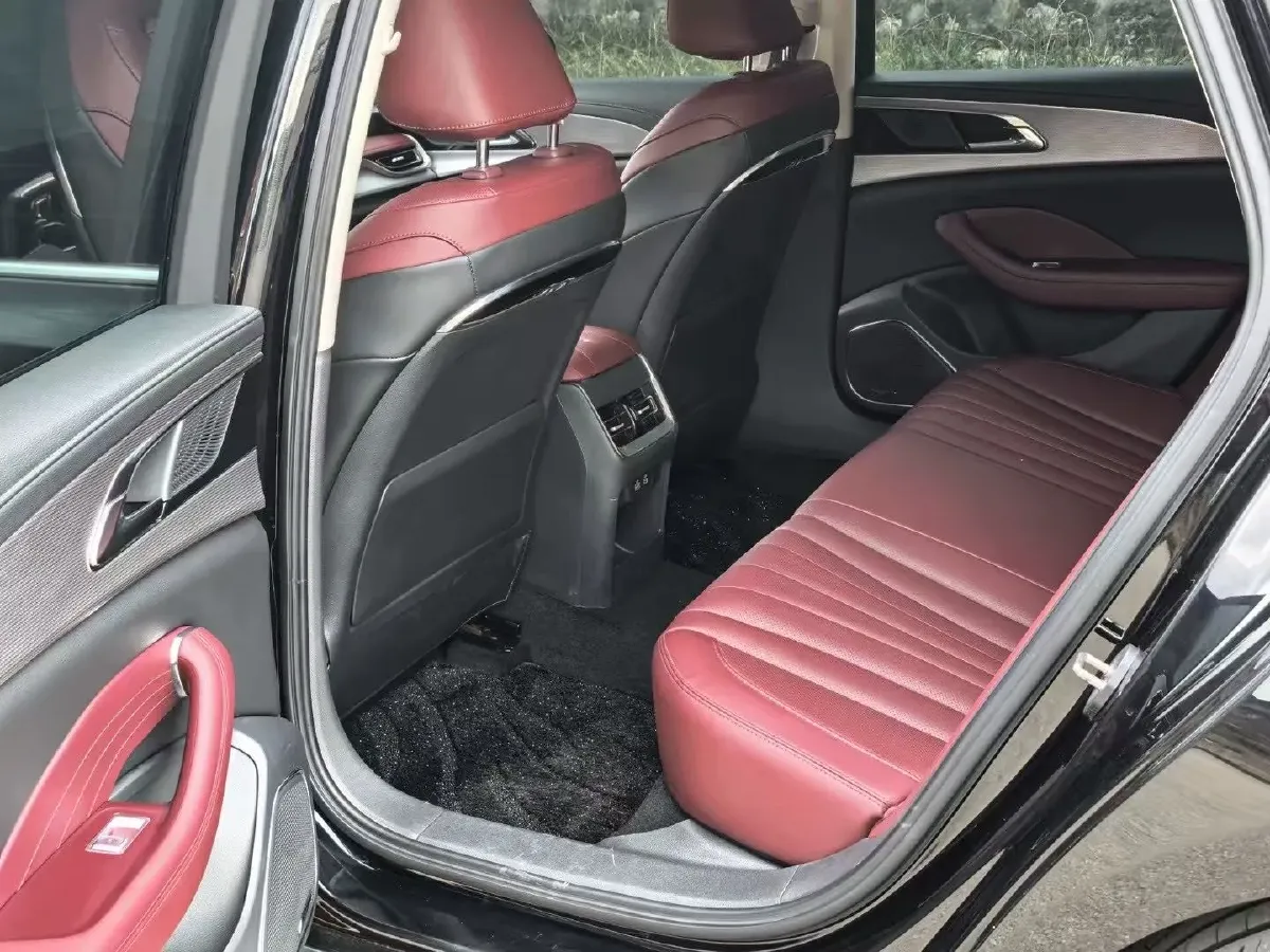 2023 HongQi H5 1.5T 169HP L4 7DCT,autocango,china used car exporter,china ev exporter,chinese used car exporter,chinese used ev exporter