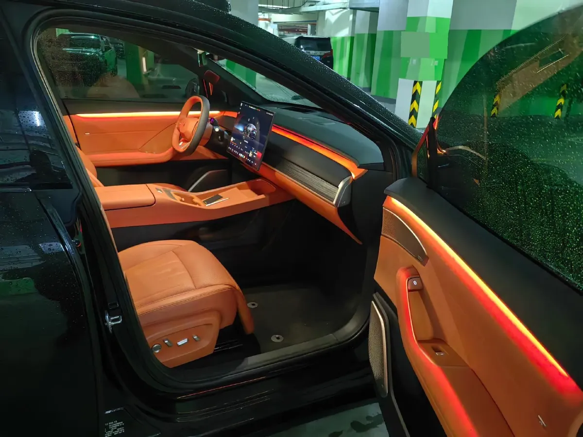 2024 ONVO L60 BEV 60KWH,autocango,china used car exporter,china ev exporter,chinese used car exporter,chinese used ev exporter