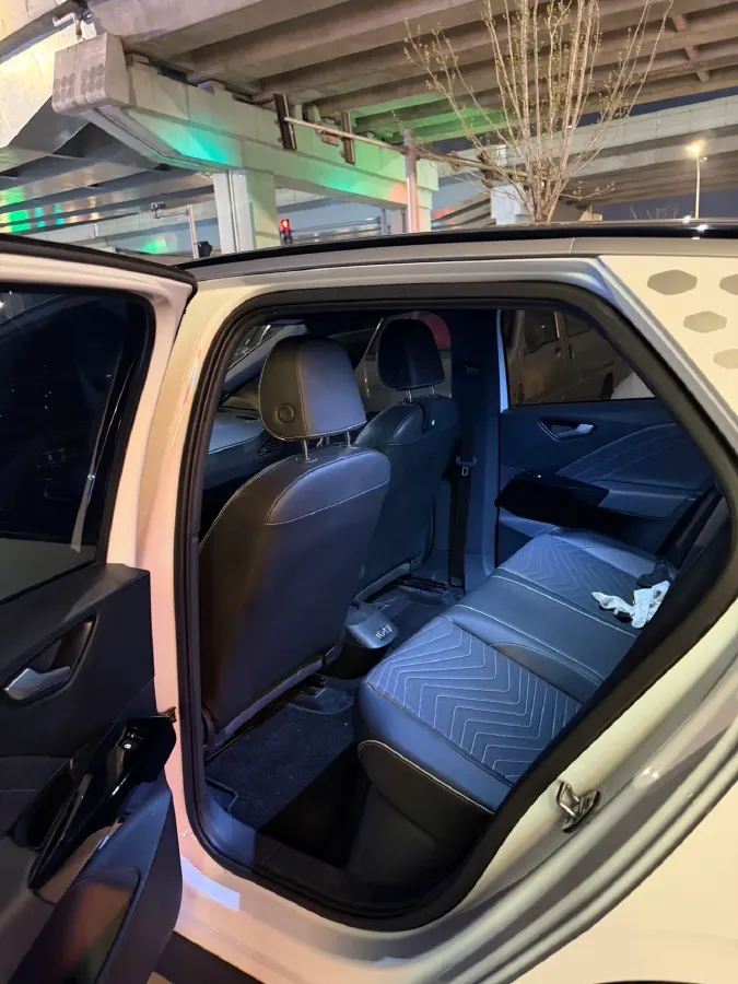 2023 Volkswagen ID.3 BEV 52.8KWH,autocango,china used car exporter,china ev exporter,chinese used car exporter,chinese used ev exporter